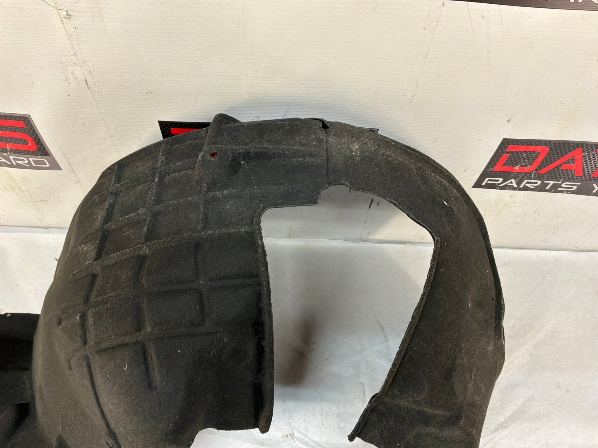 2015 Chevy SS Sedan RH Passenger Front Fender Wheel Well House Liner OEM Damaged - Day's Parts Yard
