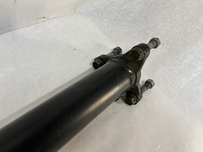 2017 Chevy SS Sedan Drive Propeller Shaft Driveshaft OEM