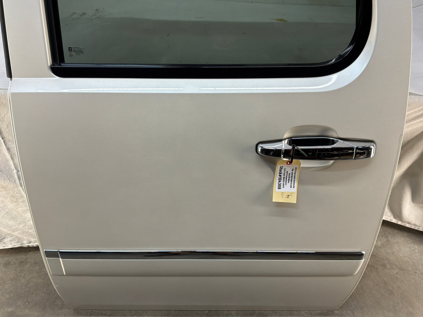 2012 Chevy Avalanche LH Driver Rear Exterior Door White Assembly OEM