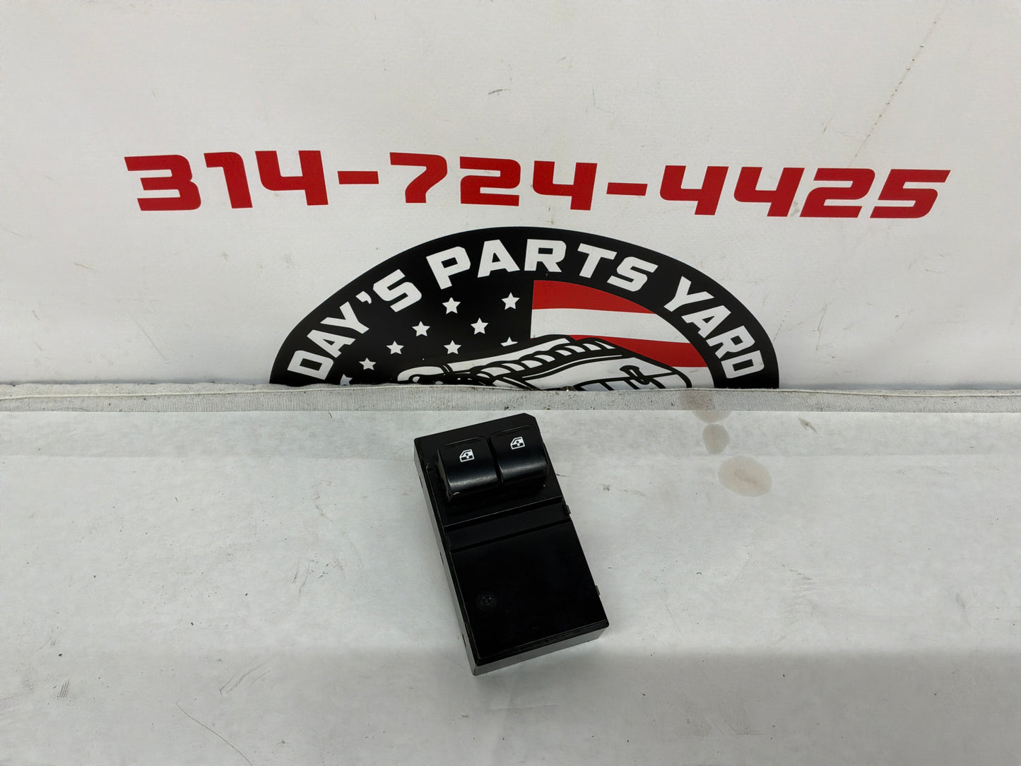 2004 Pontiac GTO Power Window Switch Control Button OEM