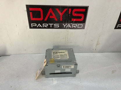 Radio - Day's Parts Yard