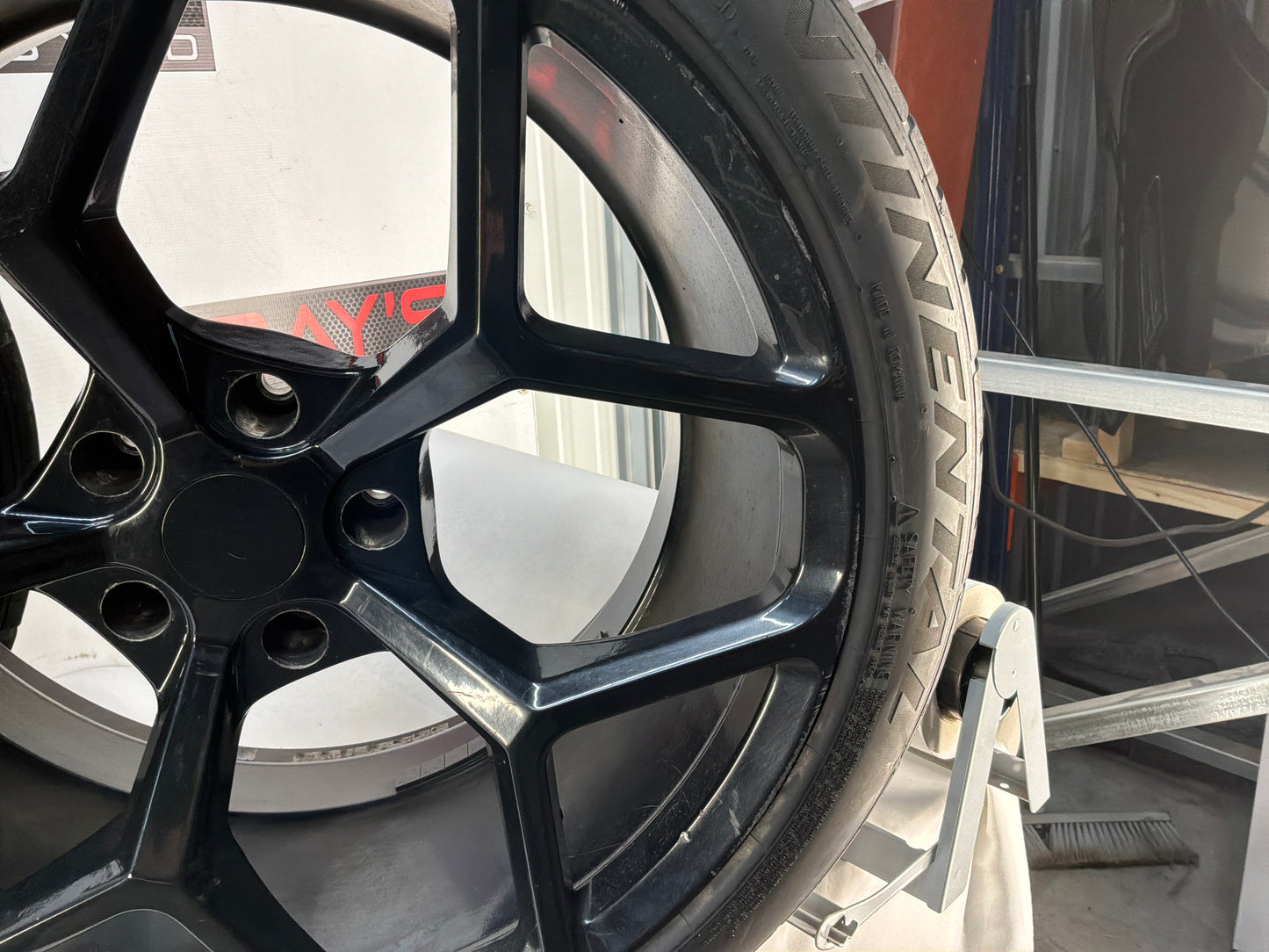 2015 Chevy Camaro SS 1LE Reproduction Z28 Wheels and Tires