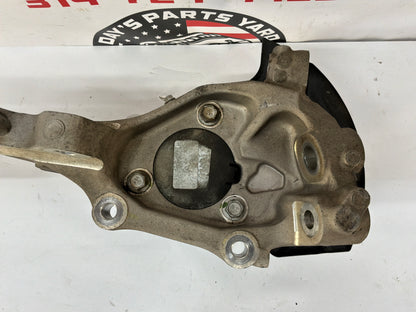 2013 Chevy Camaro ZL1 LH Driver Front Suspension Spindle Knuckle Hub OEM