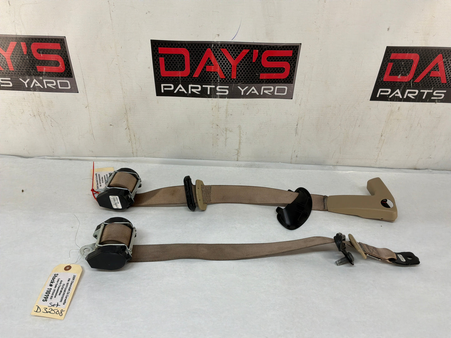 Seatbelts - Day's Parts Yard