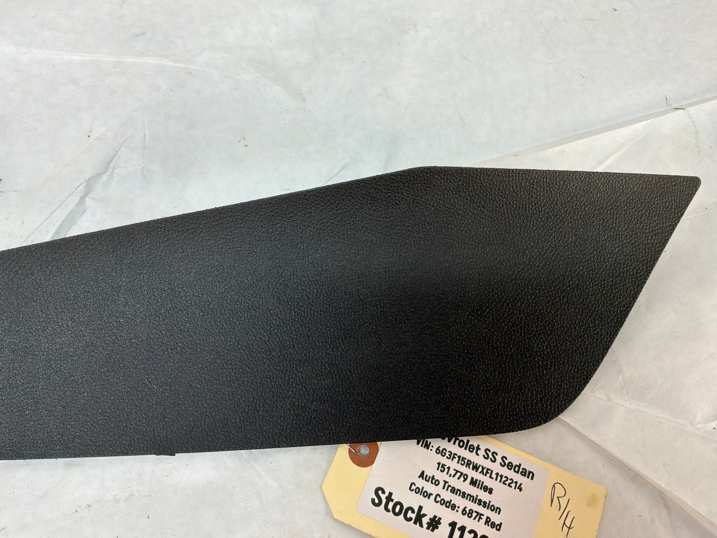 2015 Chevy SS Sedan RH & LH Center Console Side Trim Extension Panel Moldings OEM