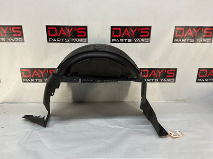 Rh rear wheel liner - Day's Parts Yard