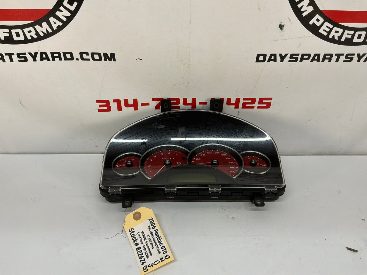 2006 Pontiac GTO Gauge Cluster Speedometer Instrument Panel OEM Red 51K