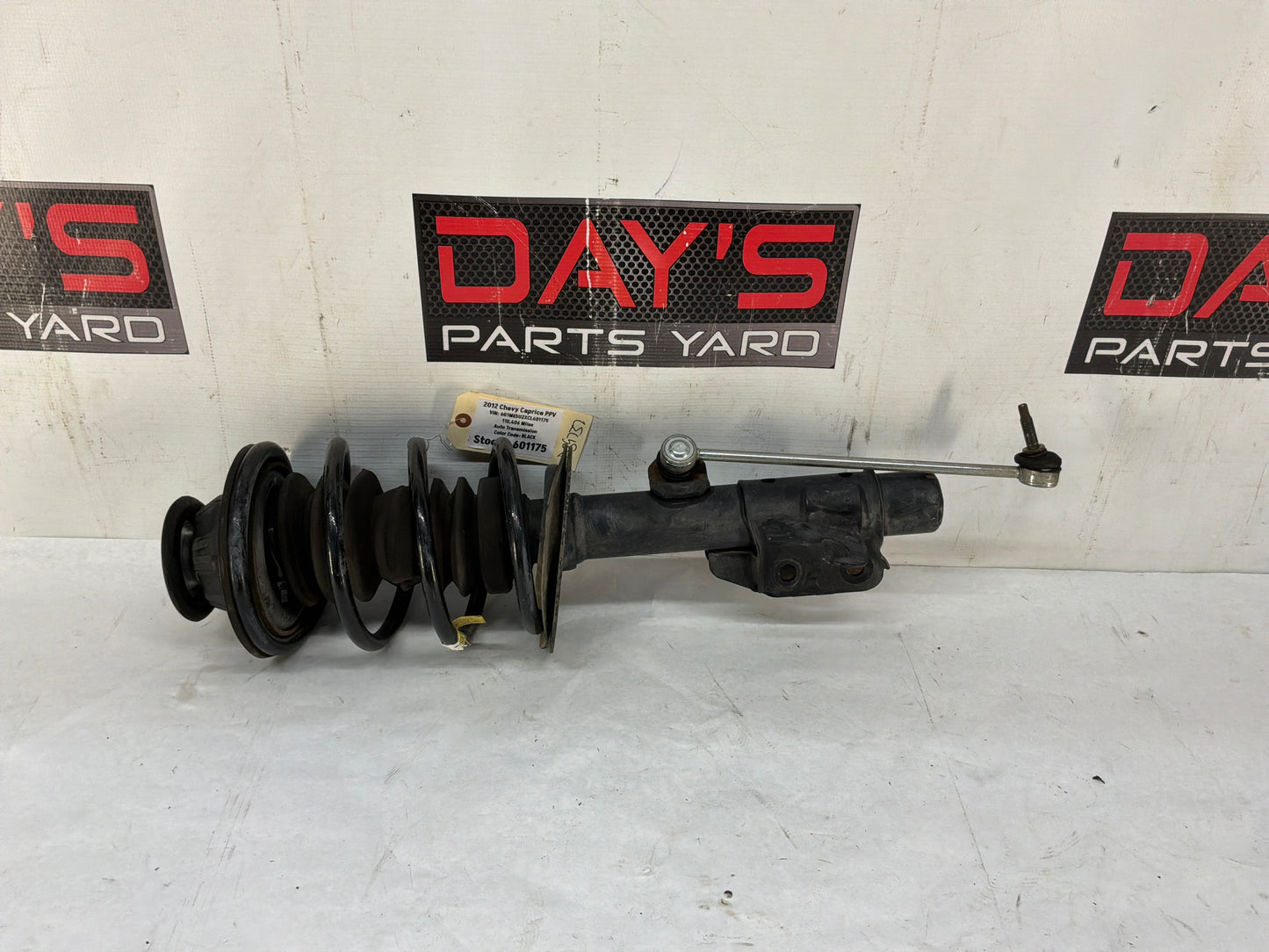 Rh front strut - Day's Parts Yard
