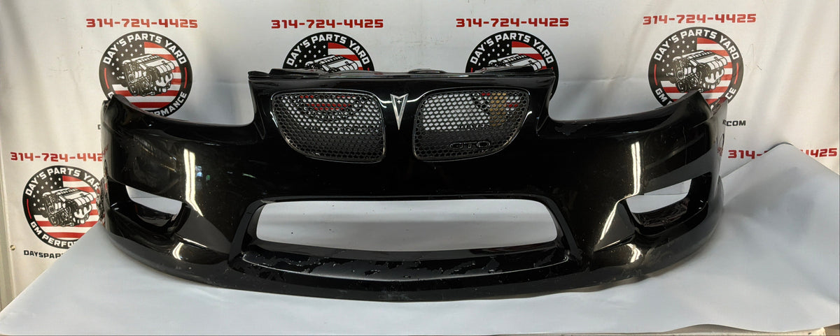 2006 Pontiac GTO Front Bumper Cover Fascia Black OEM