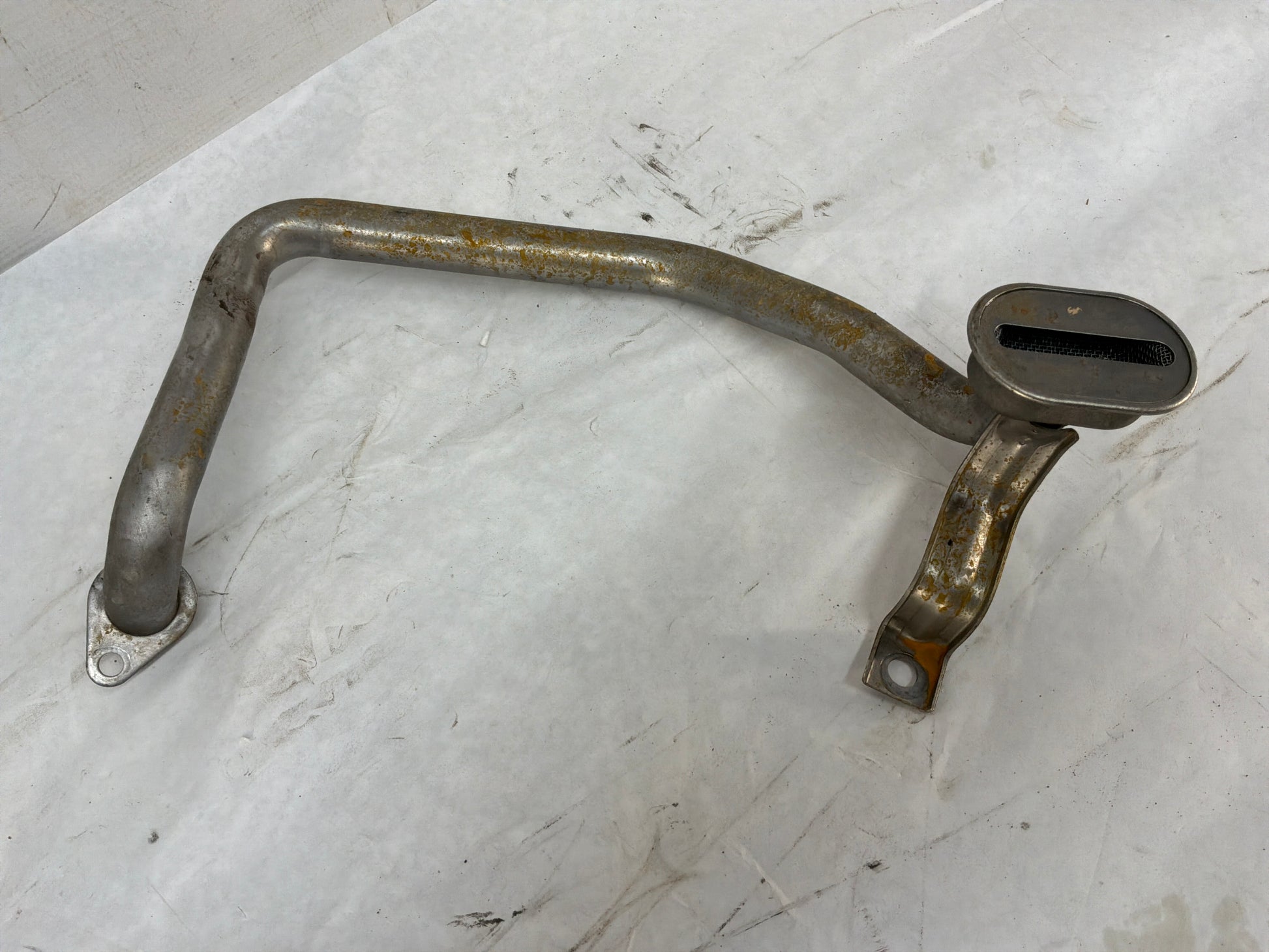 Oil pan w pick up tube - Day's Parts Yard