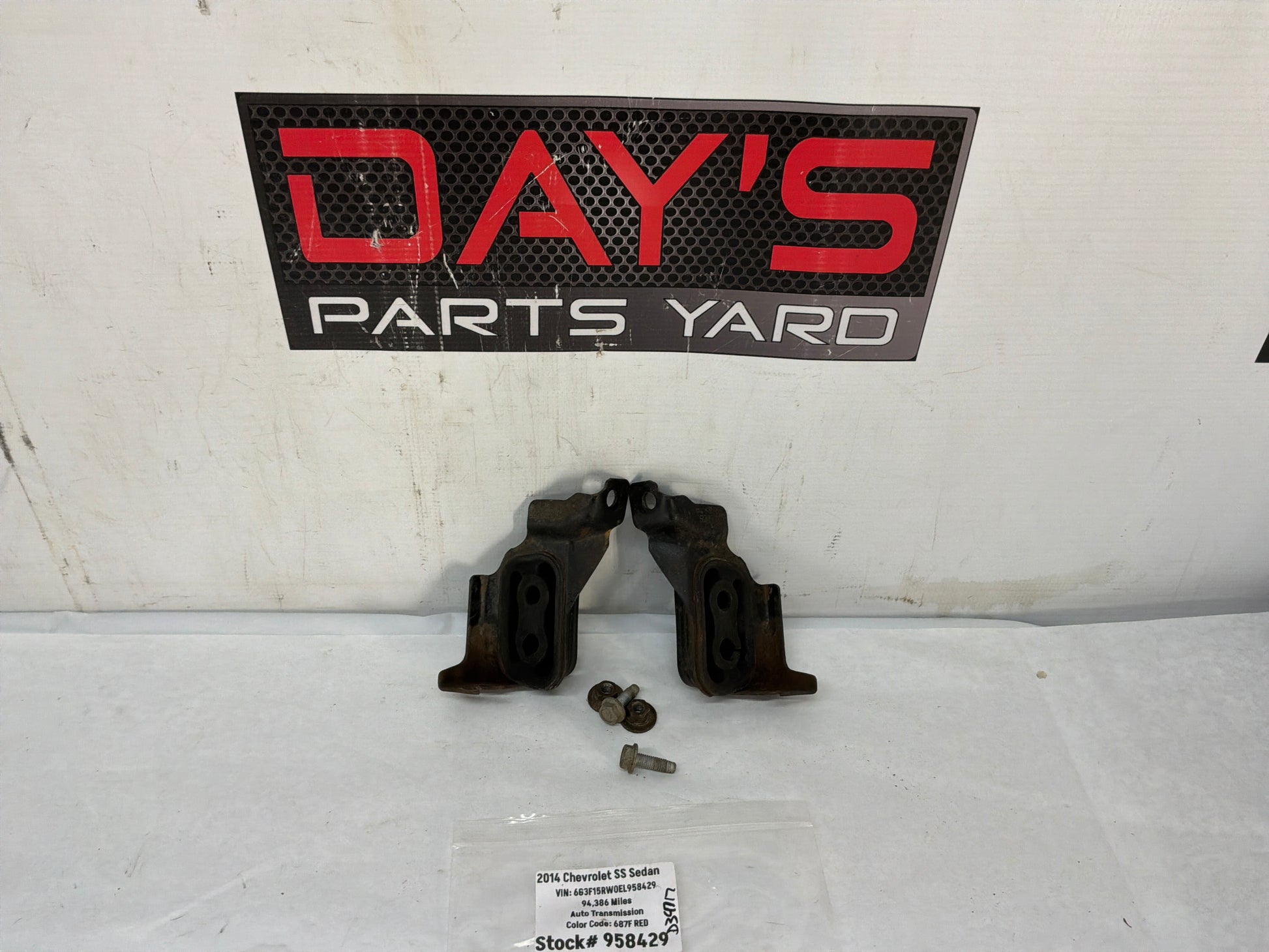 Brackets - Day's Parts Yard