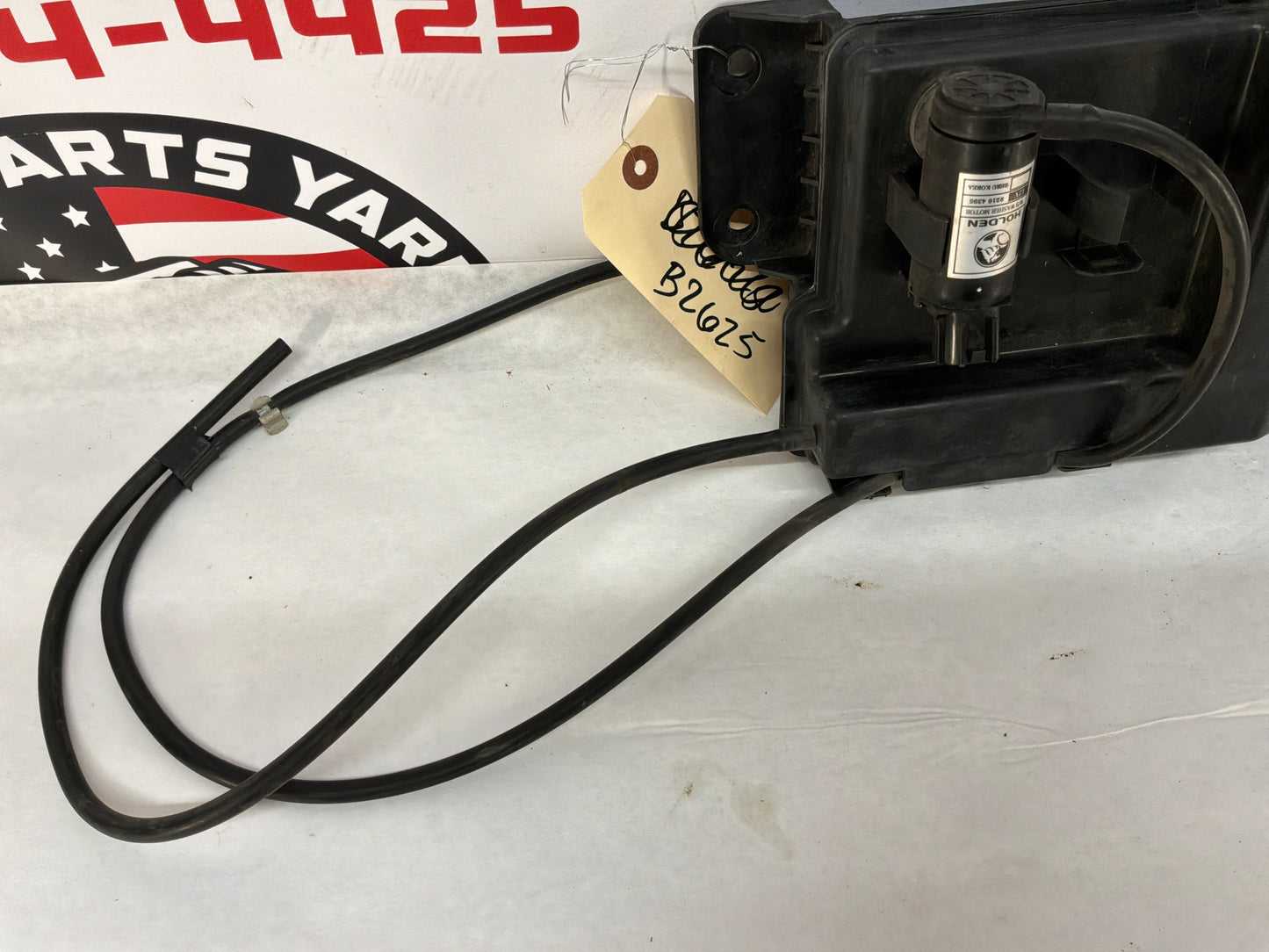 2014 Chevy SS Sedan Windshield Washer Reservoir Overflow Tank Bottle OEM