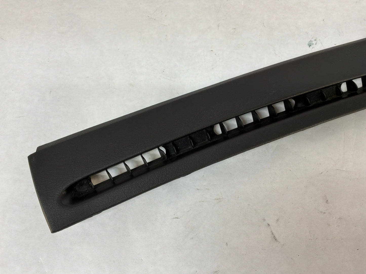 2005 Pontiac GTO Windshield Dash Cowl Defrost Panels Vent Trim Grills OEM