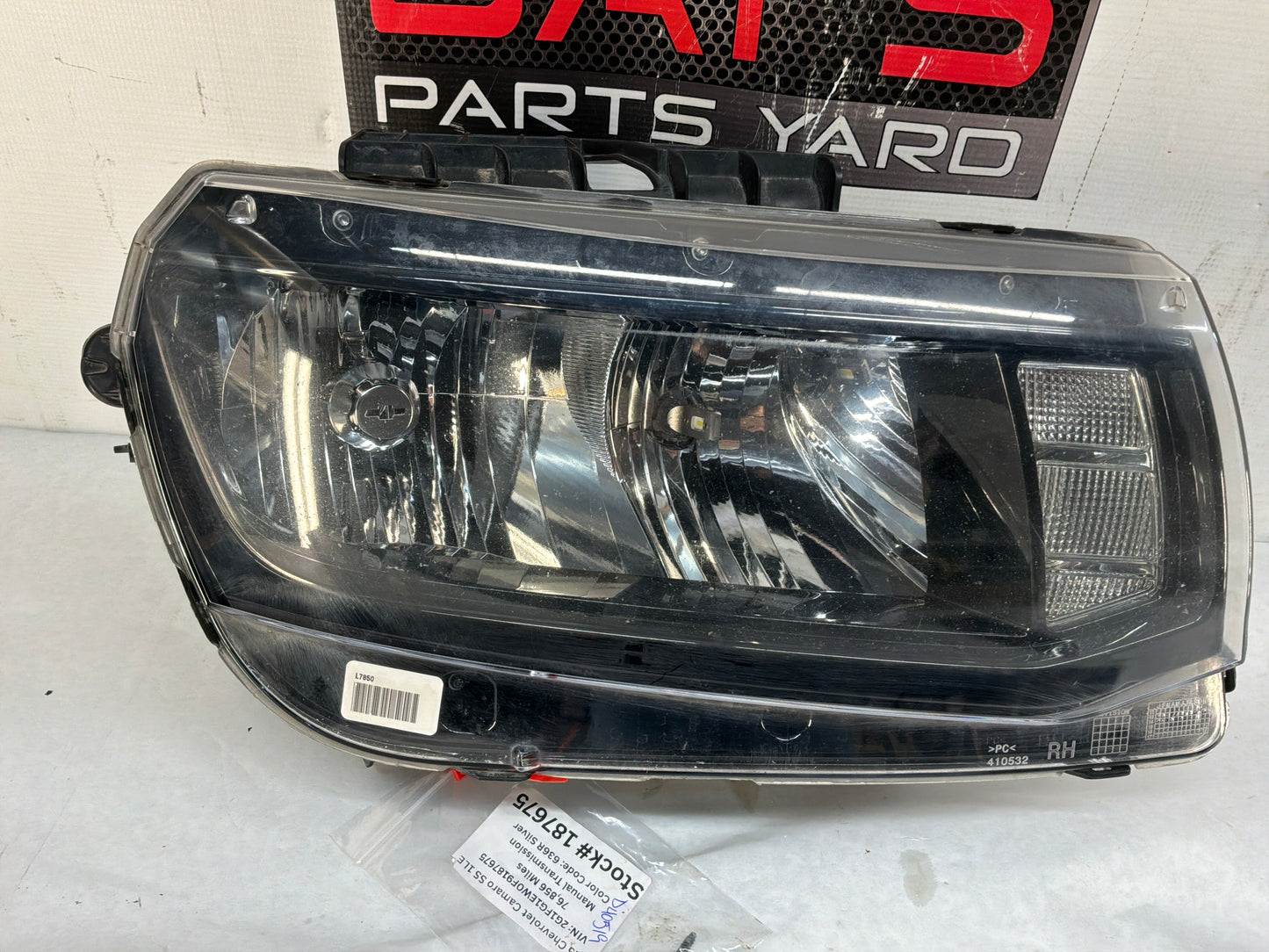 2015 Chevrolet Camaro SS 1LE RH Passenger Head Light Headlight HID OEM