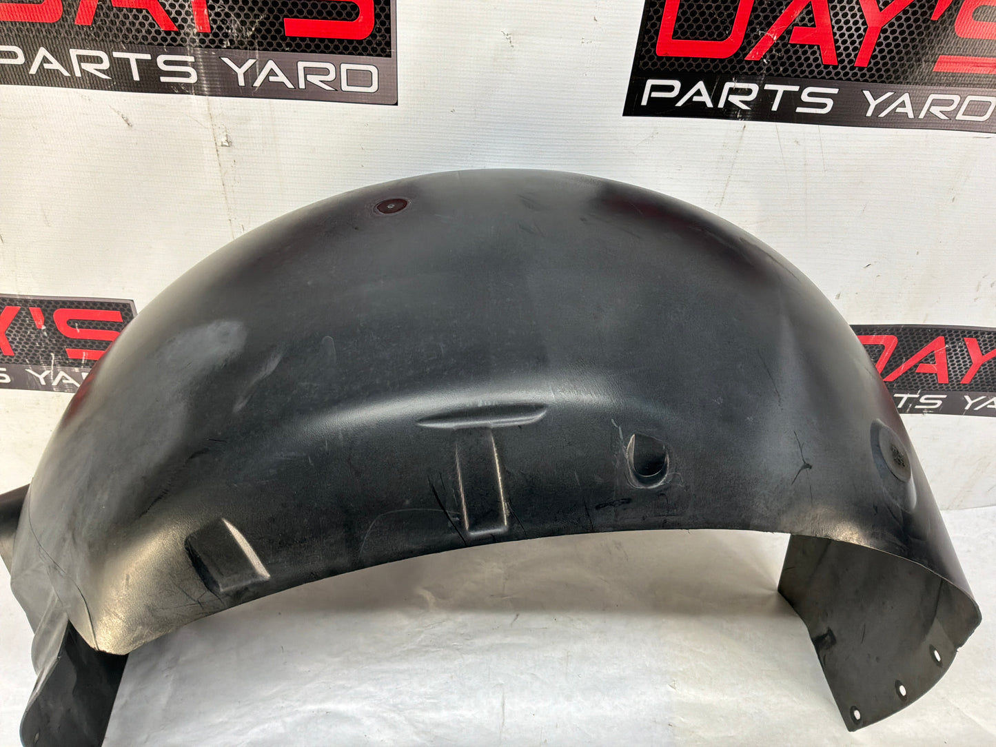 2011 Cadillac CTS-V Coupe RH Passenger Rear Fender Wheel Well House Liner OEM