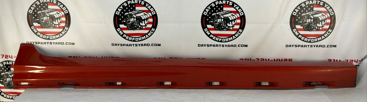 2008 Pontiac G8 Base RH Passenger Rocker Molding Side Skirt Panel Trim Orange OEM