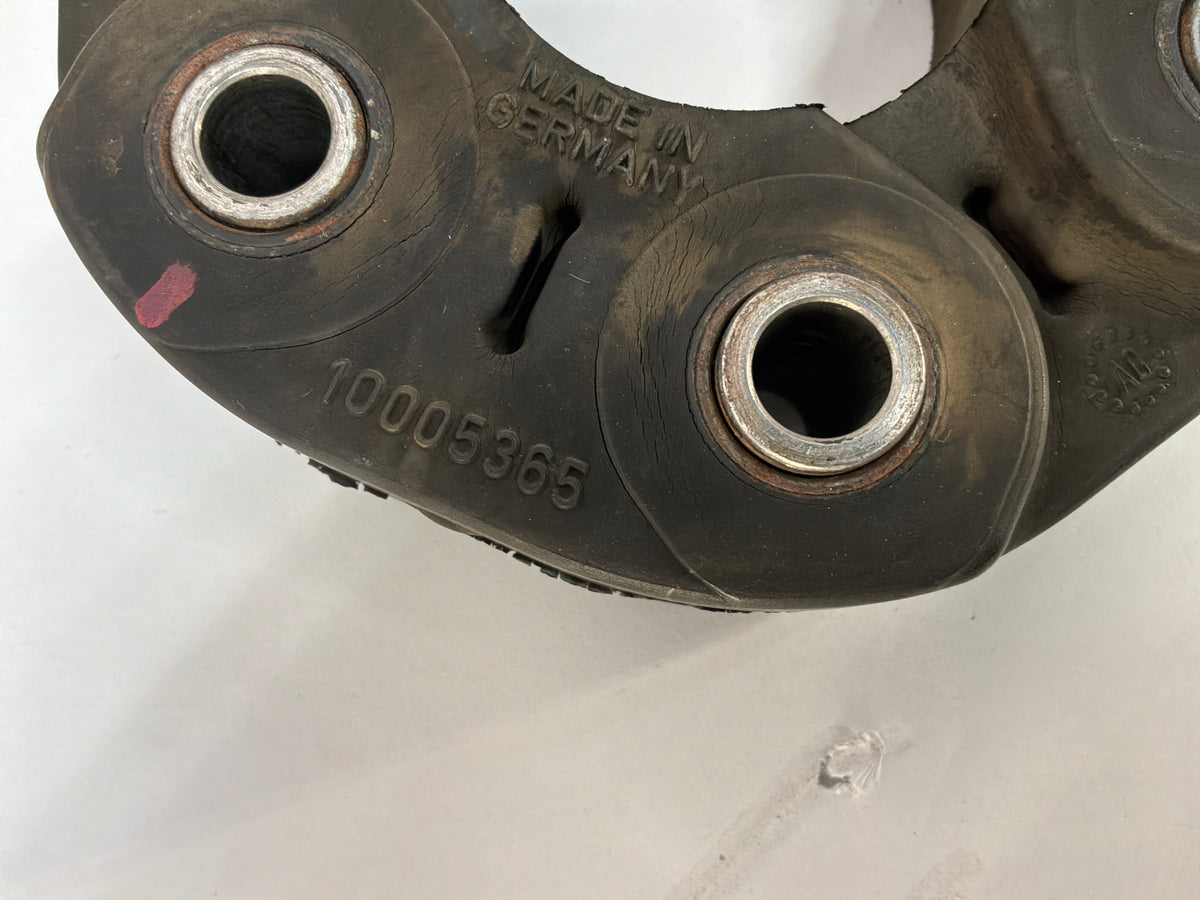 2017 Chevy SS Sedan Driveshaft Drive Shaft Couplers Isolators OEM