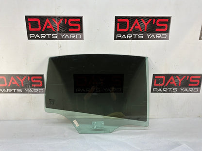 2017 Chevy SS Sedan RH Passenger Rear Door Window Glass OEM