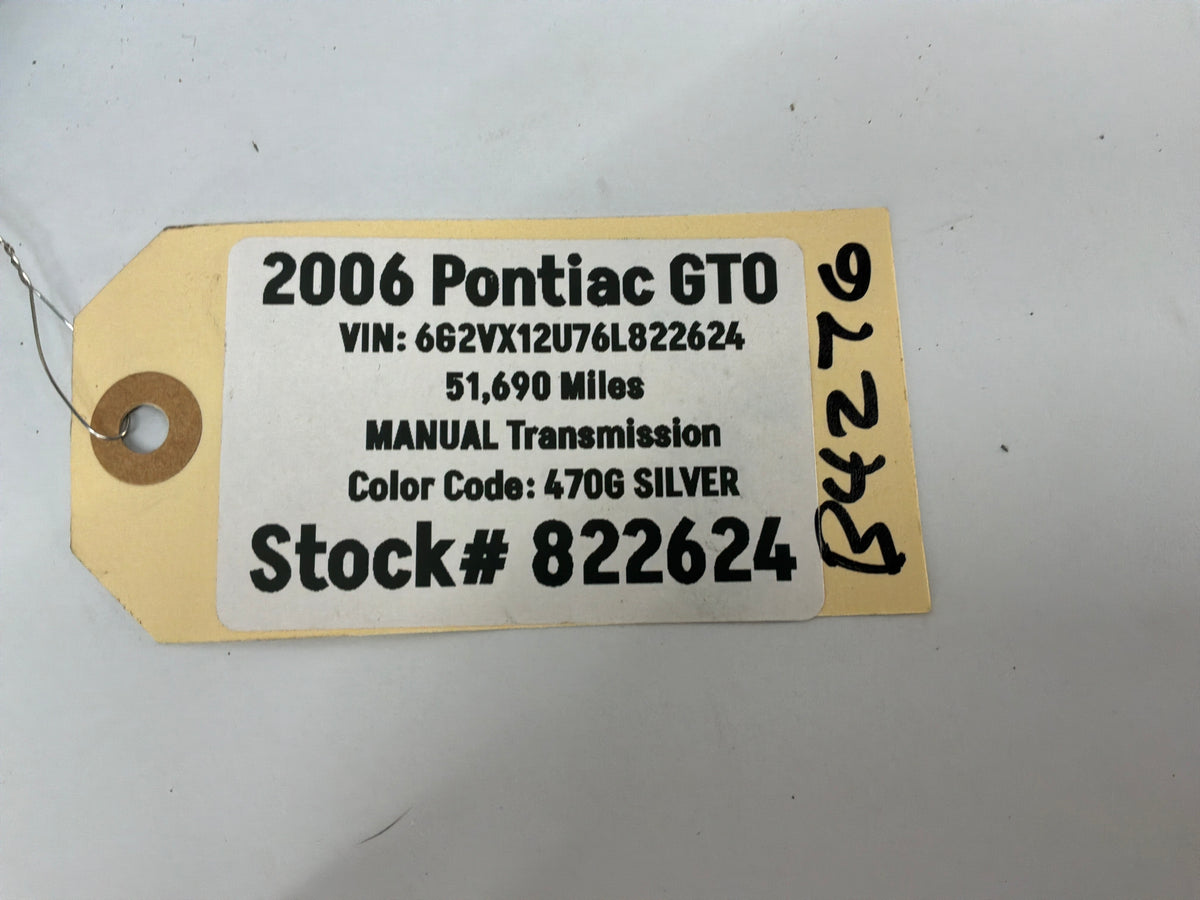 2006 Pontiac GTO Manual Shifter Knob w/ Boot Black Leather OEM