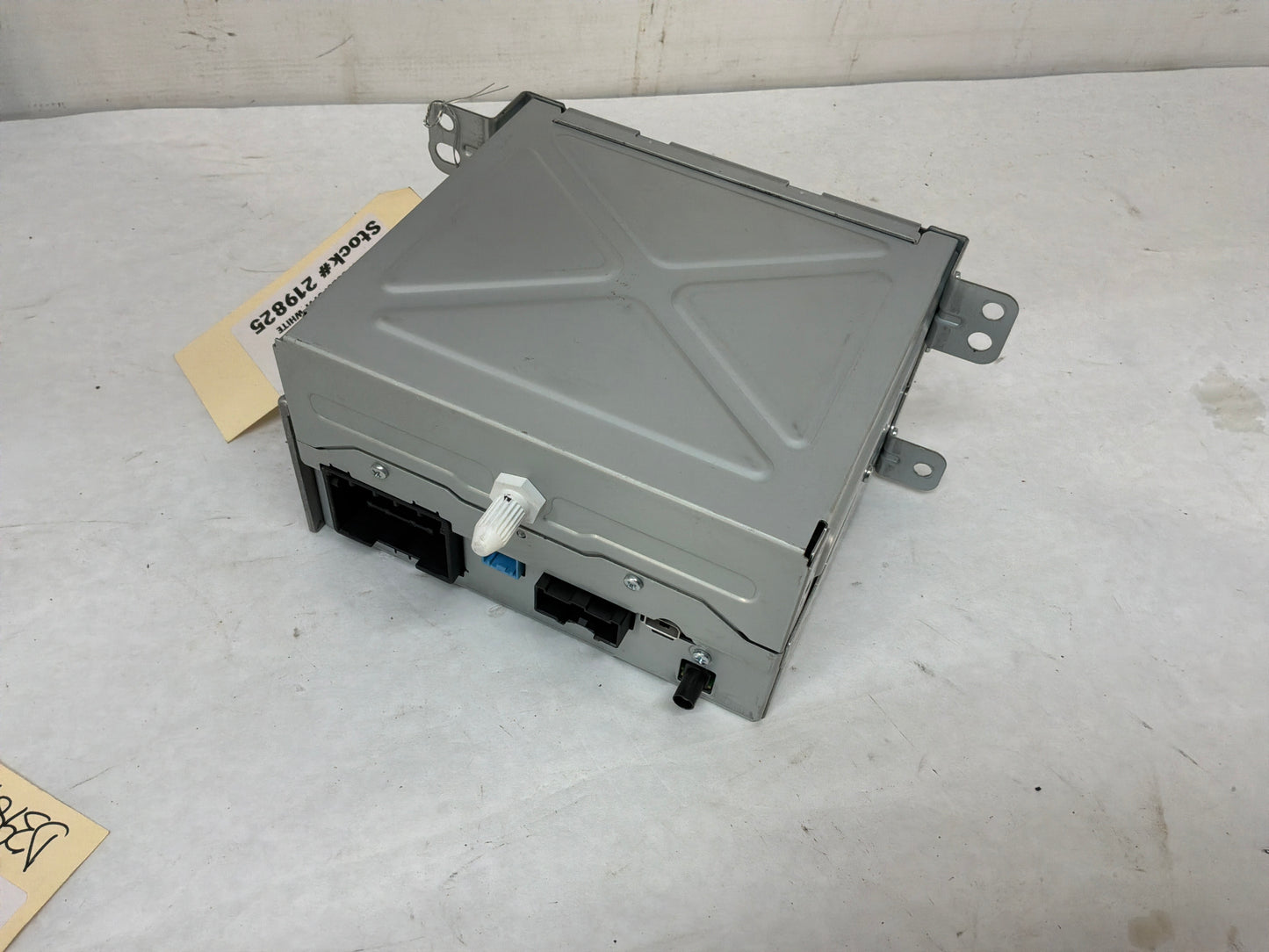 2016 Chevy Caprice PPV Navigation Display Radio CD Player Face Plate Screen Receiver OEM