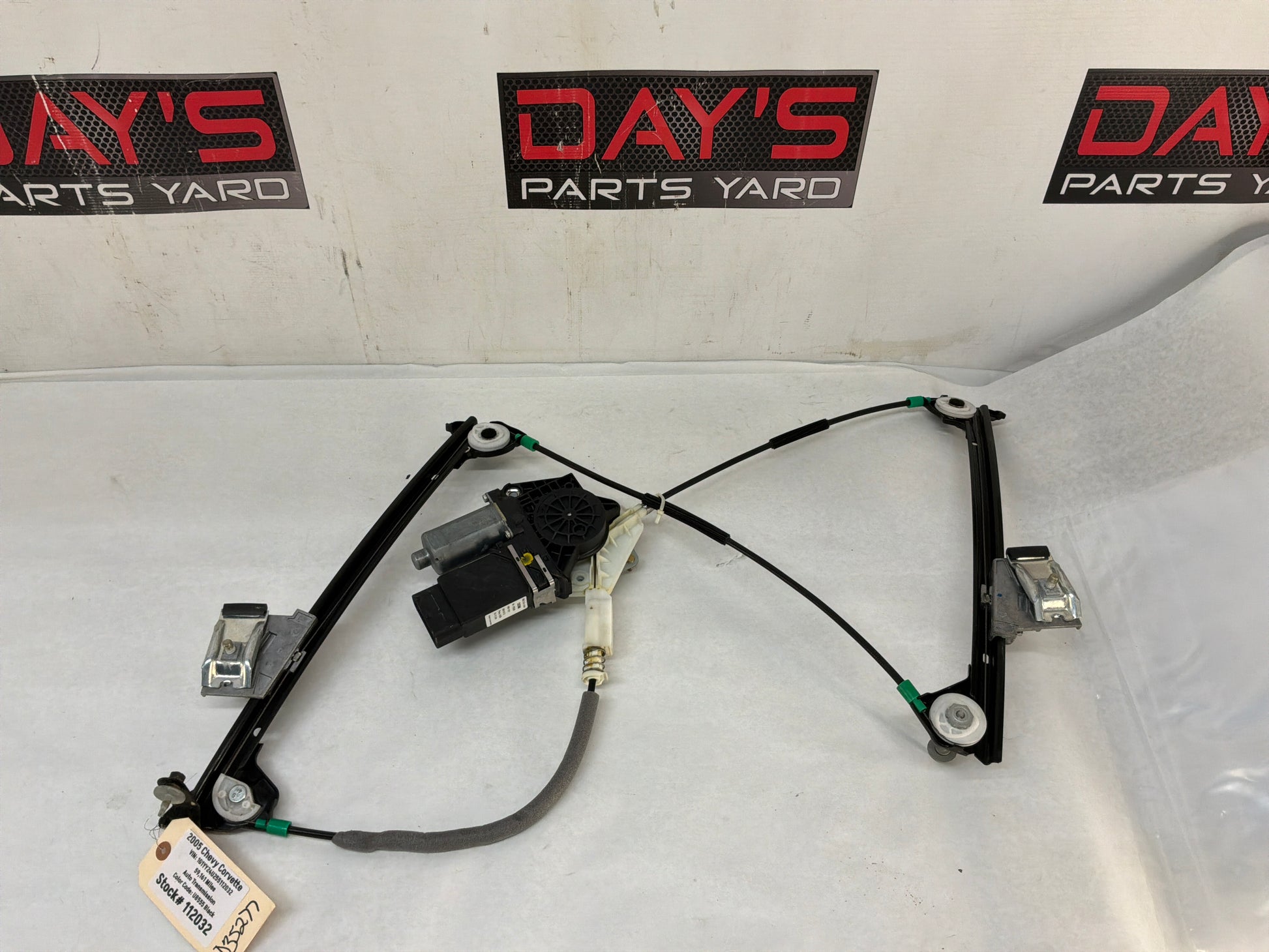 Lh window regulator - Day's Parts Yard