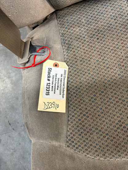 Front seats - Day's Parts Yard