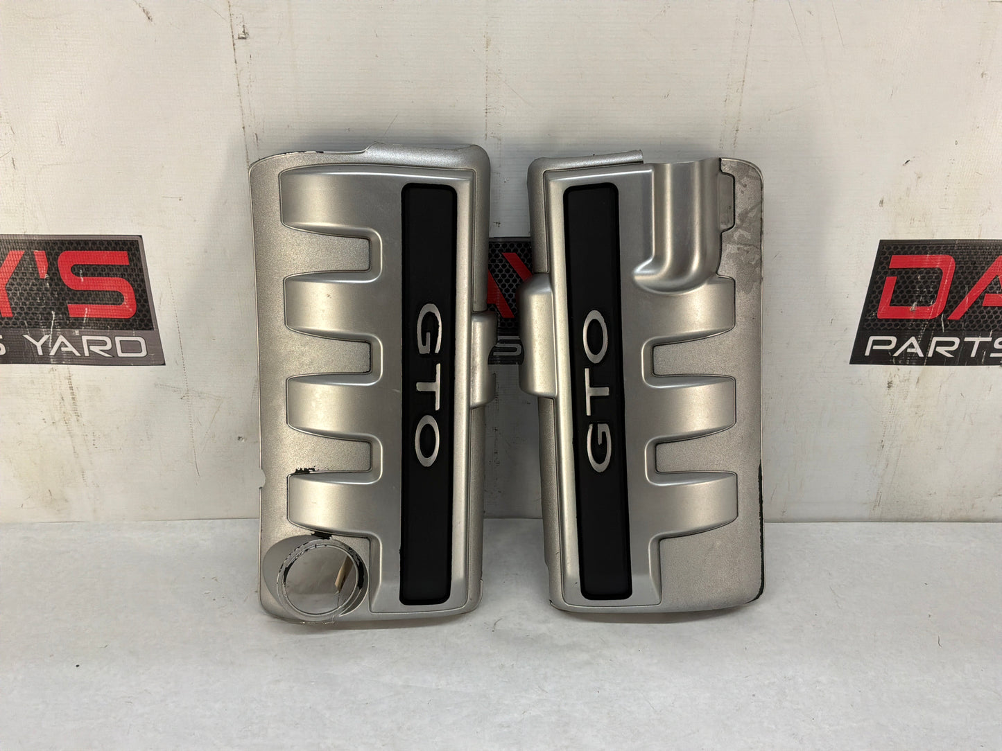 2006 Pontiac GTO RH & LH Engine Motor Intake Manifold Coil Covers Set OEM