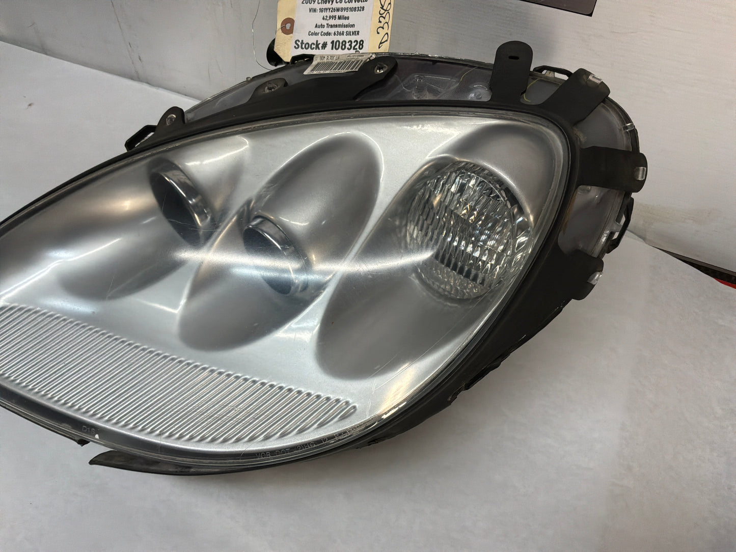 Headlight - Day's Parts Yard