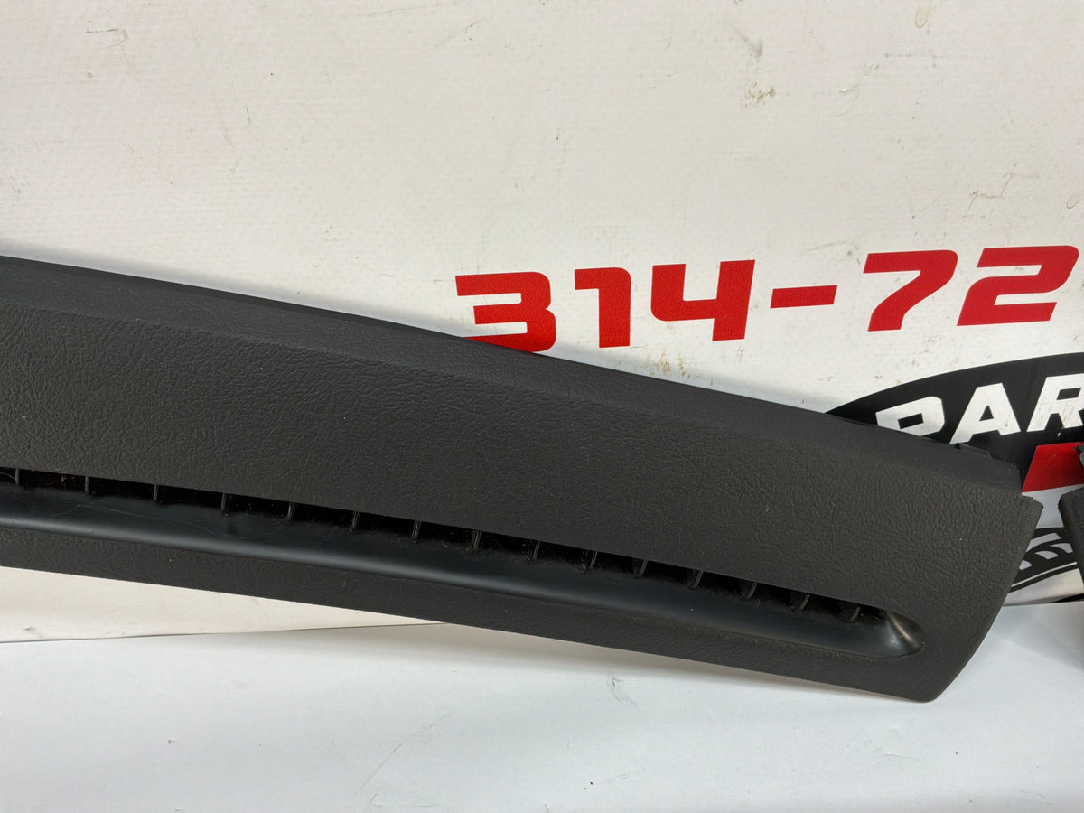 2006 Pontiac GTO Windshield Dash Cowl Defrost Grille Panels Vent Trim Pair OEM