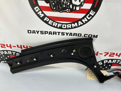 2008 Pontiac G8 Base RH & LH Dash Cowl Defrost Trim Extensions Panels OEM
