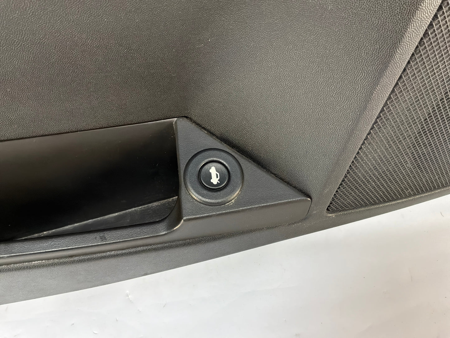 2006 Cadillac CTS-V LH Driver Front Interior Door Panel OEM