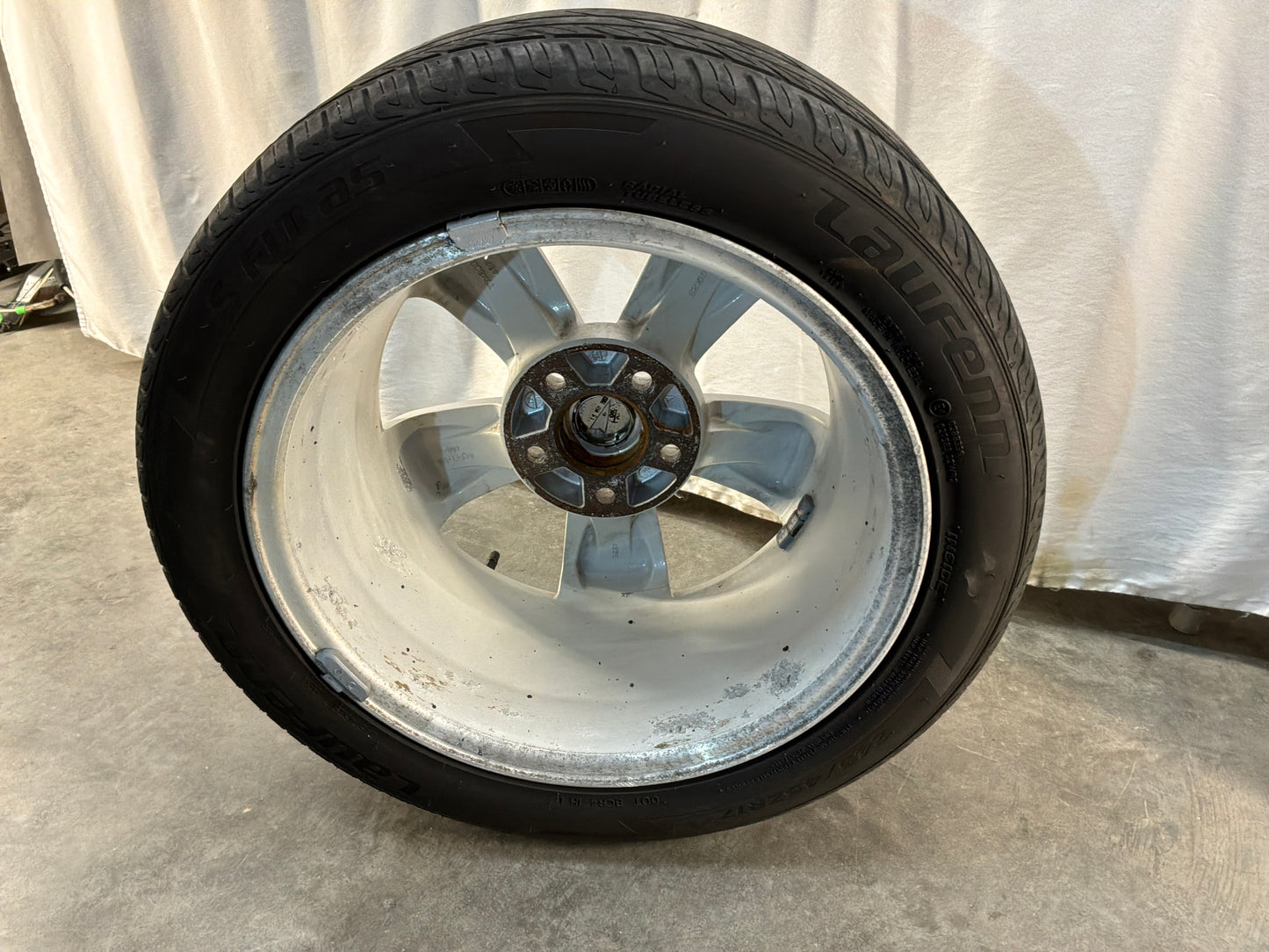 2004 Pontiac GTO Factory OEM 17X8 Wheels and Tires