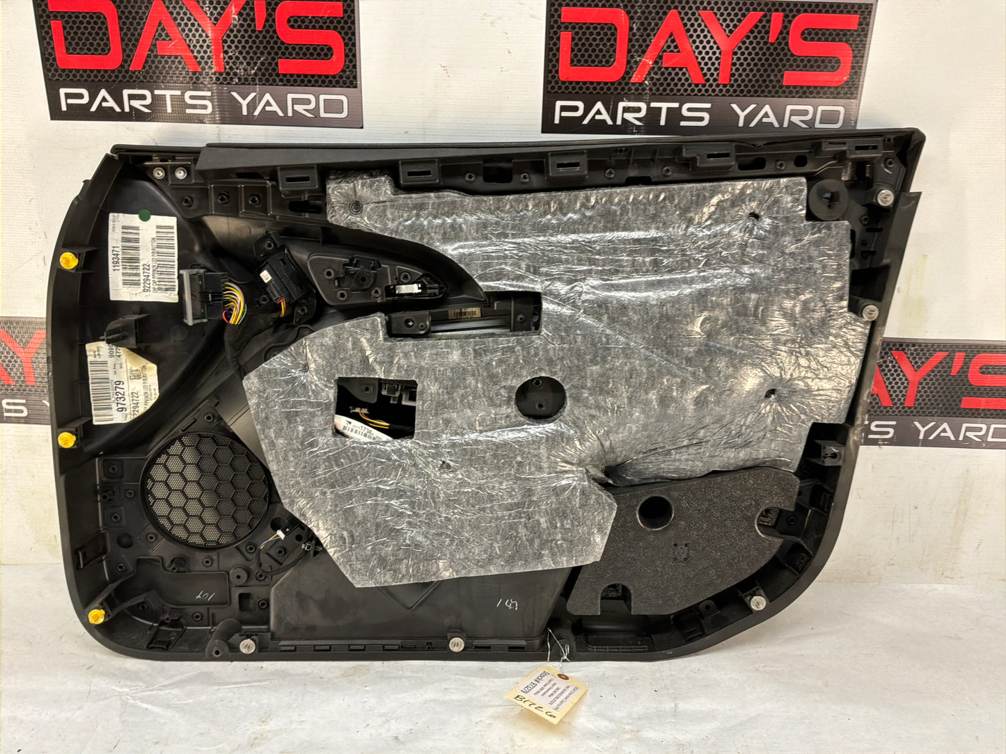 2014 Chevy Caprice PPV LH Driver Front Interior Door Panel Trim OEM