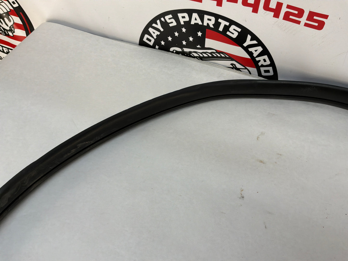 2014 Chevy SS Sedan LH Driver Front Door Weather Strip Rubber Seal OEM