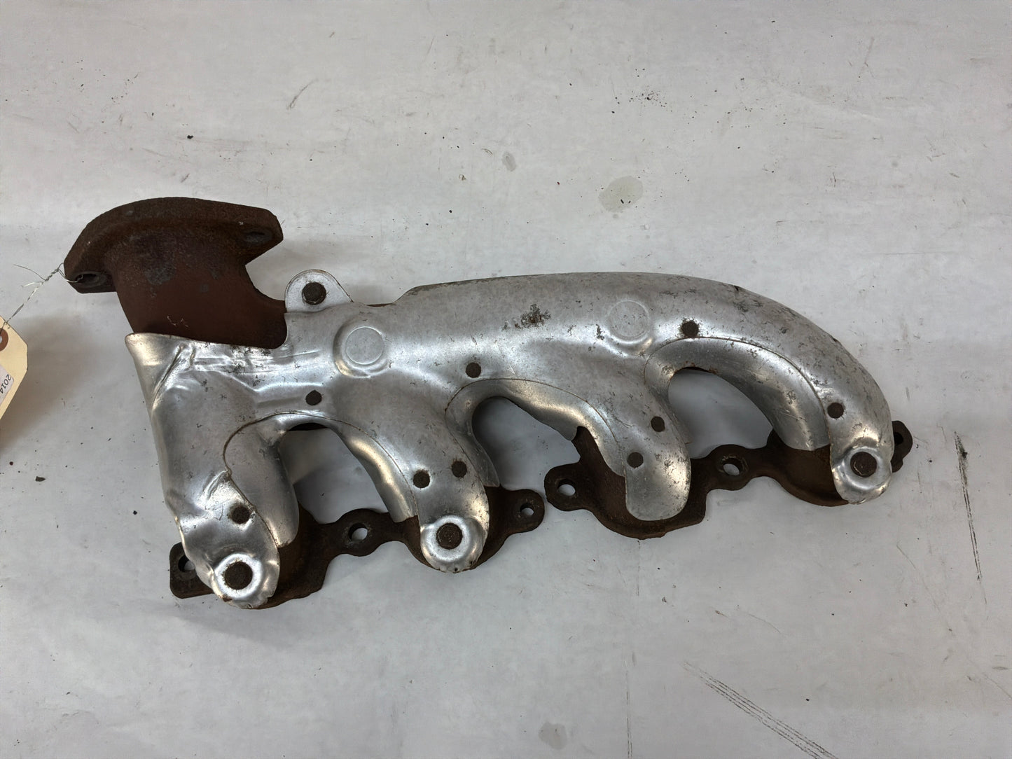 2014 Chevy Caprice PPV RH & LH Factory Exhaust Manifolds OEM