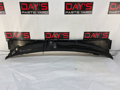 2004 Pontiac GTO Windshield Wiper Cowl Panel Molding 3pc OEM