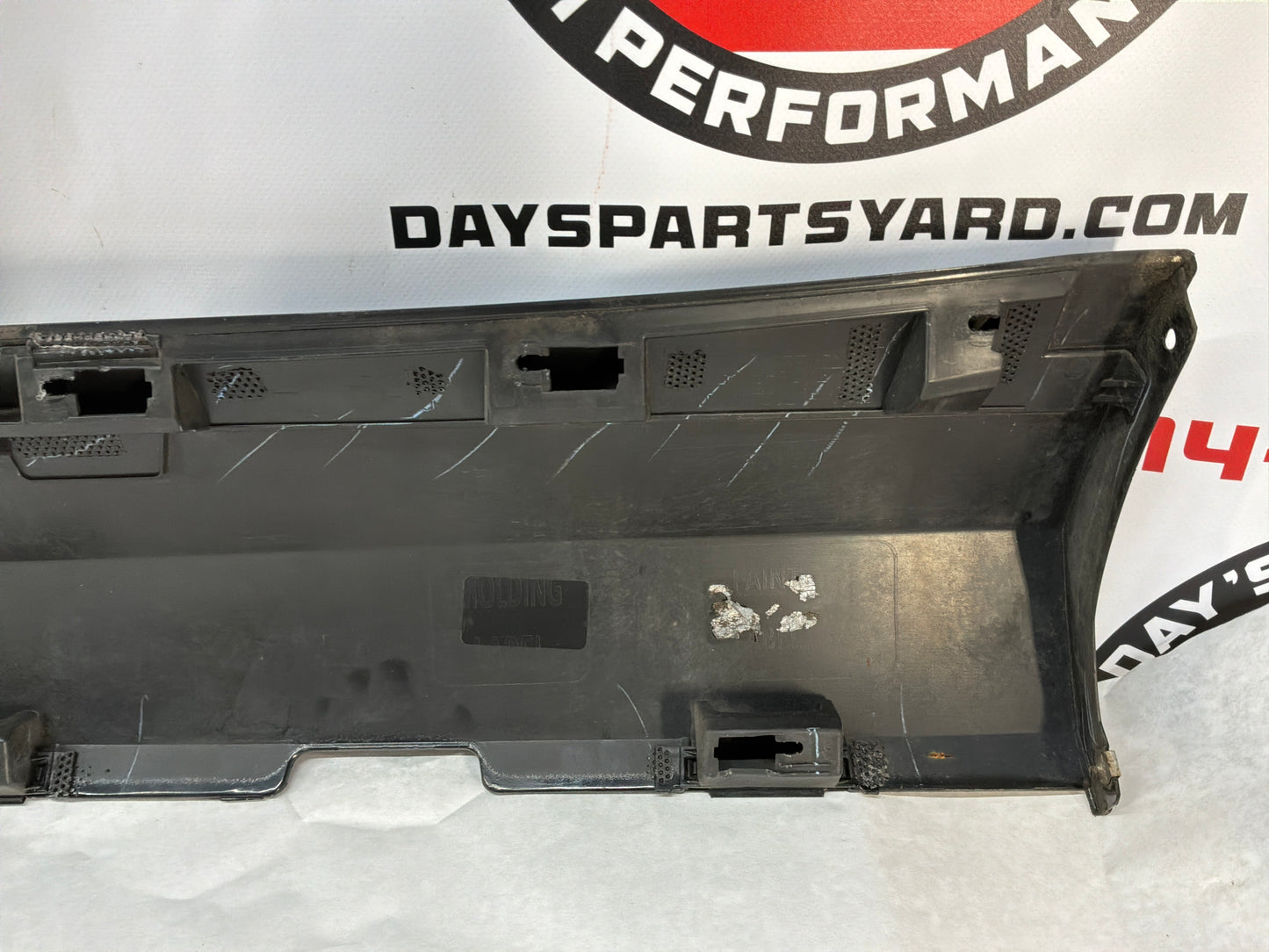 2015 Chevy Camaro SS 1LE RH Passenger Rocker Molding Side Skirt Panel OEM