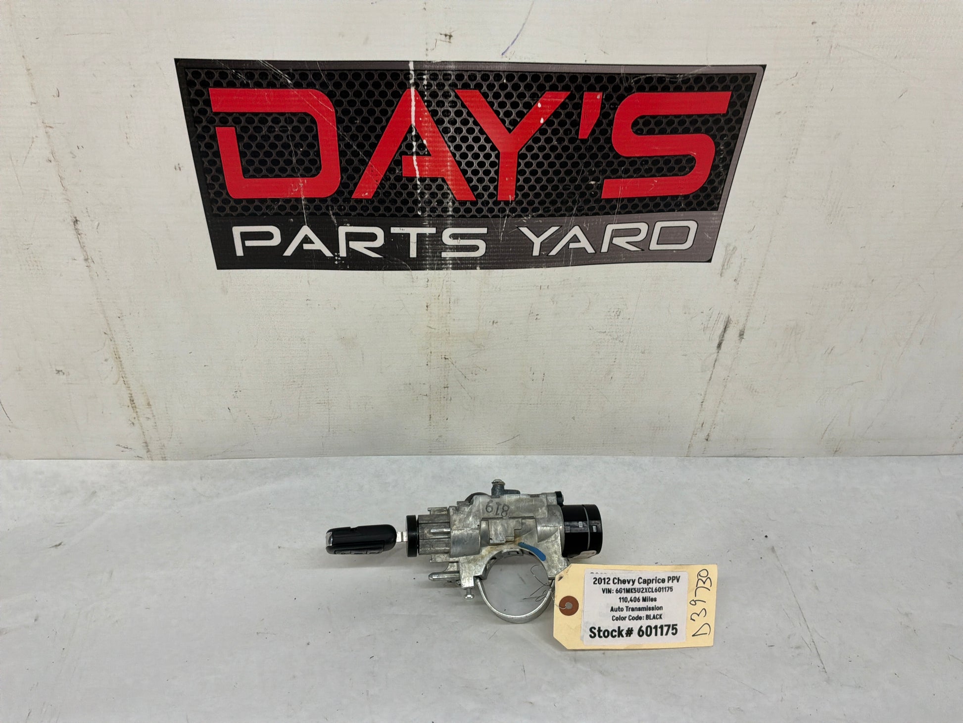 Ignition w key - Day's Parts Yard