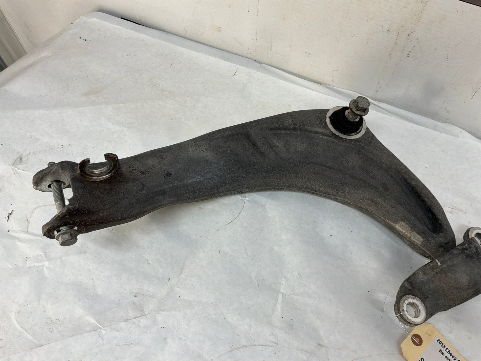 Control arm - Day's Parts Yard