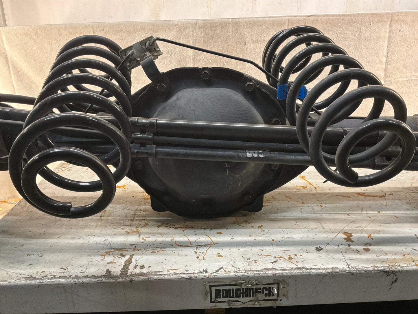 2012 Chevy Avalanche 3.42 LSD Rear End Axle Carrier Rearend Differential OEM