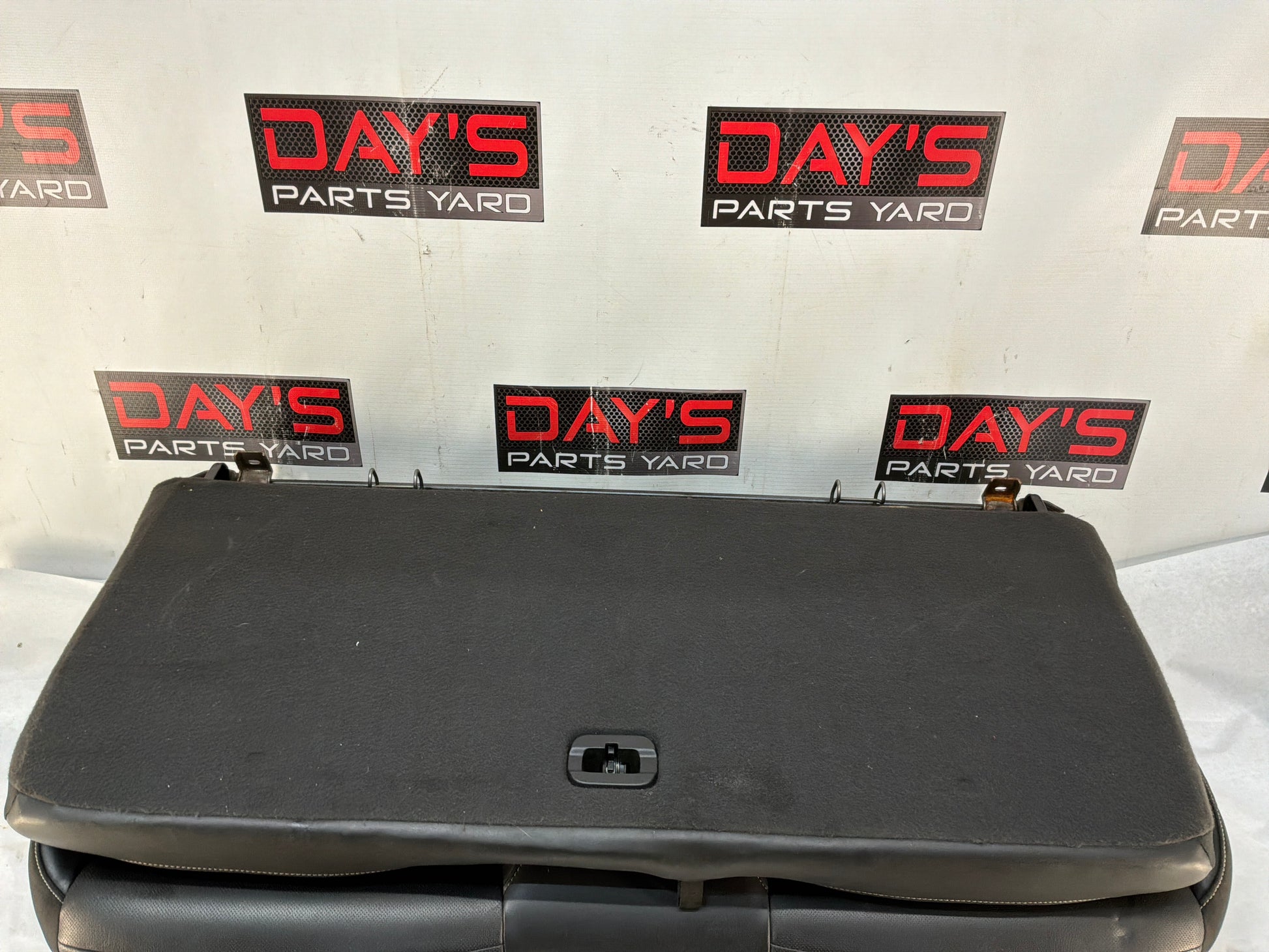 Seats fronts and rears - Day's Parts Yard