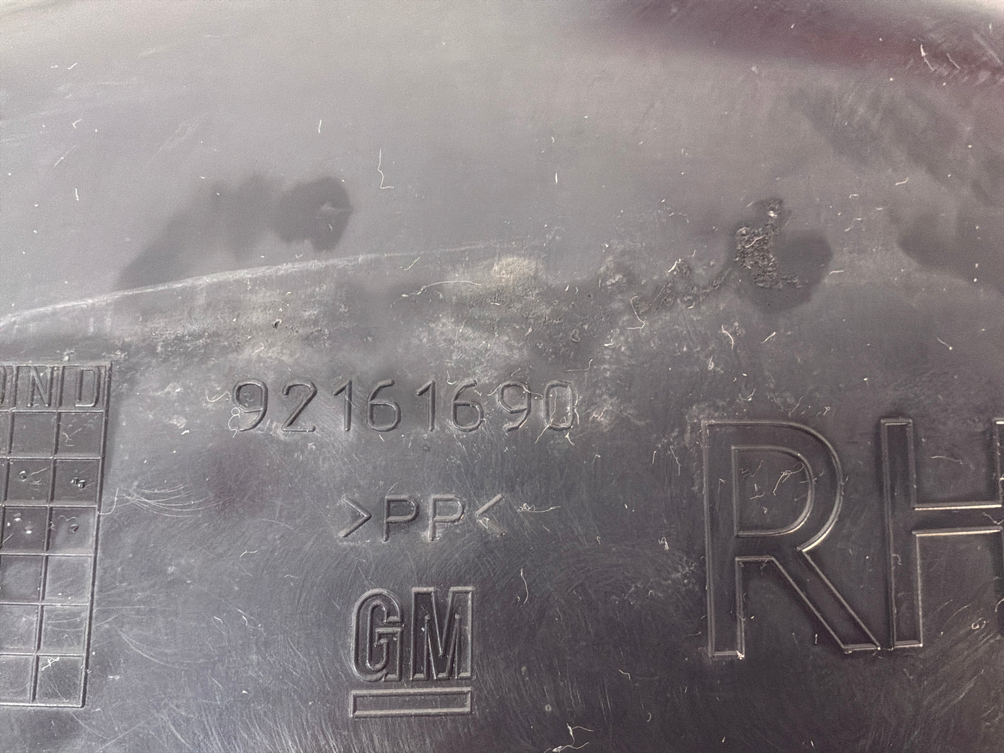 Rh front Wheel liner - Day's Parts Yard