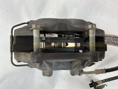 2014 Chevy Camaro SS RH & LH Front Brembo Brake Calipers OEM