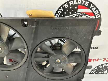 2002 Chevy C5 Corvette Convertible Radiator Dual Electric Cooling Fans OEM