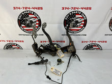 2004 Pontiac GTO Manual Transmission Pedal Assembly OEM