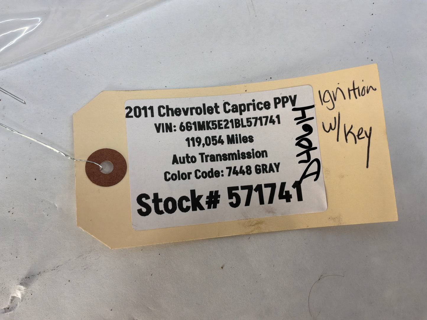 2011 Chevy Caprice PPV Ignition Switch Lock Housing Assembly w/ Key Transmitter OEM