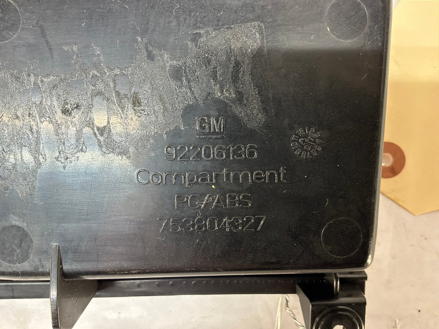 2008 Pontiac G8 GT Lower Radio Center Console Storage Cubby Compartment Assembly OEM