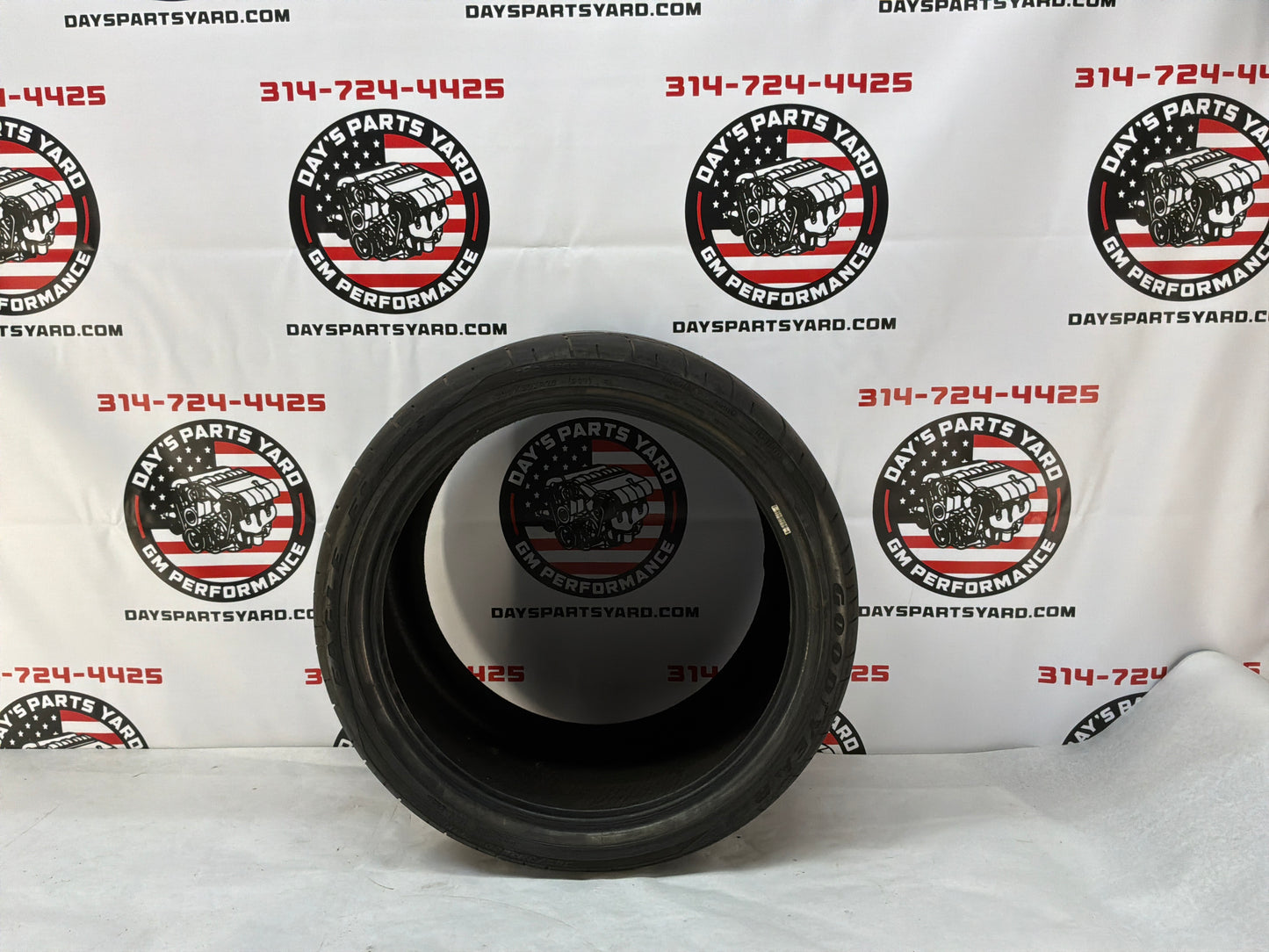 305/30ZR20 Goodyear Eagle F1 Tire
