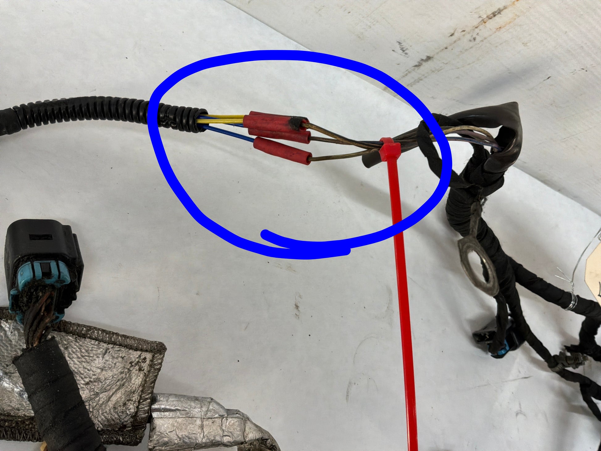 Engine harness - Day's Parts Yard