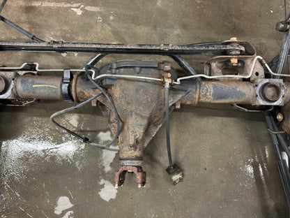 2002 Cadillac Escalade EXT Rear End Axle Carrier Rearend Differential OEM